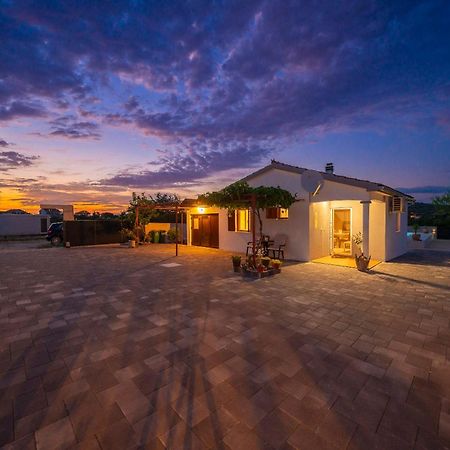 Casa Rural M&M Vodice Buitenkant foto